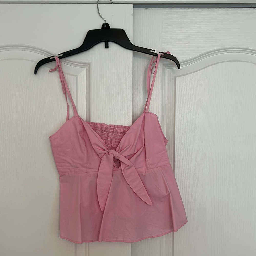 Pink crop top. Great condition.